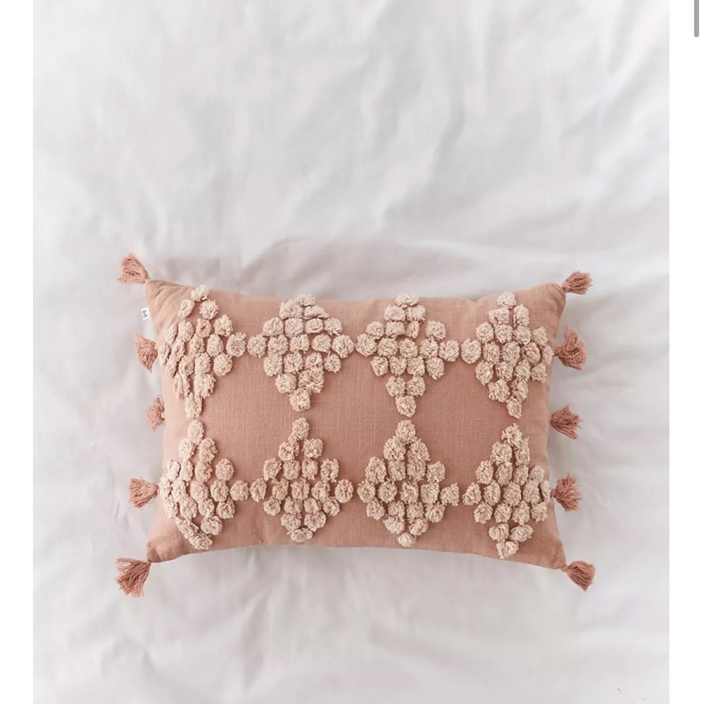 Urban outfitter 20x20 pink decor throw pillow